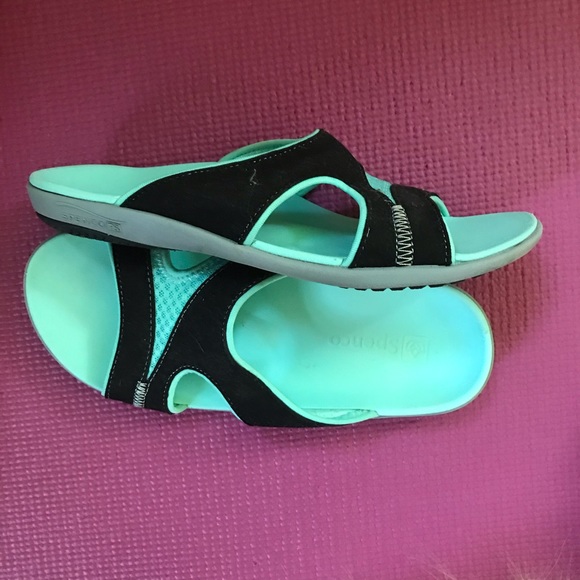 Spenco Shoes - 🦋🦋🦋 Spenco Tori Kholo Slides 🦋🦋🦋